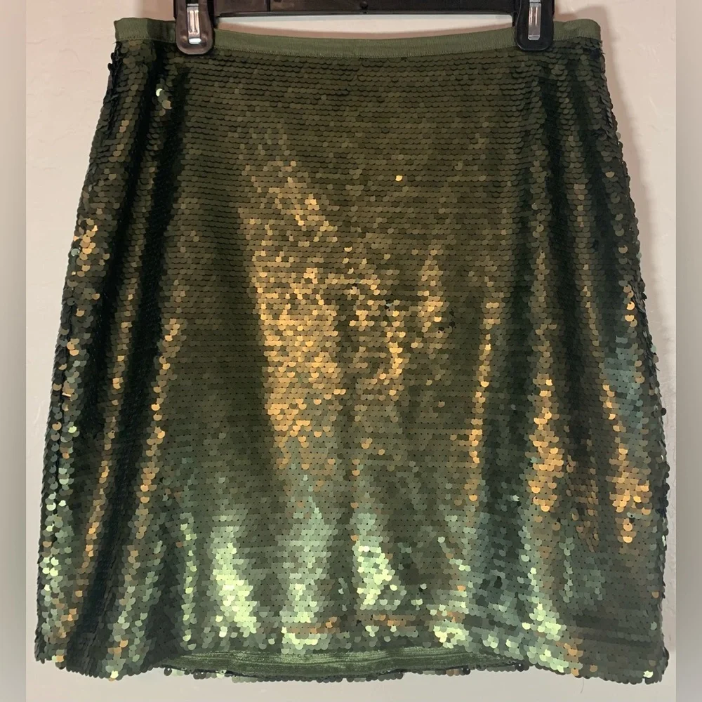 Ann Taylor Loft Olive Green Sequin Mini Skirt Size 6 Holiday Party Metallic 0151